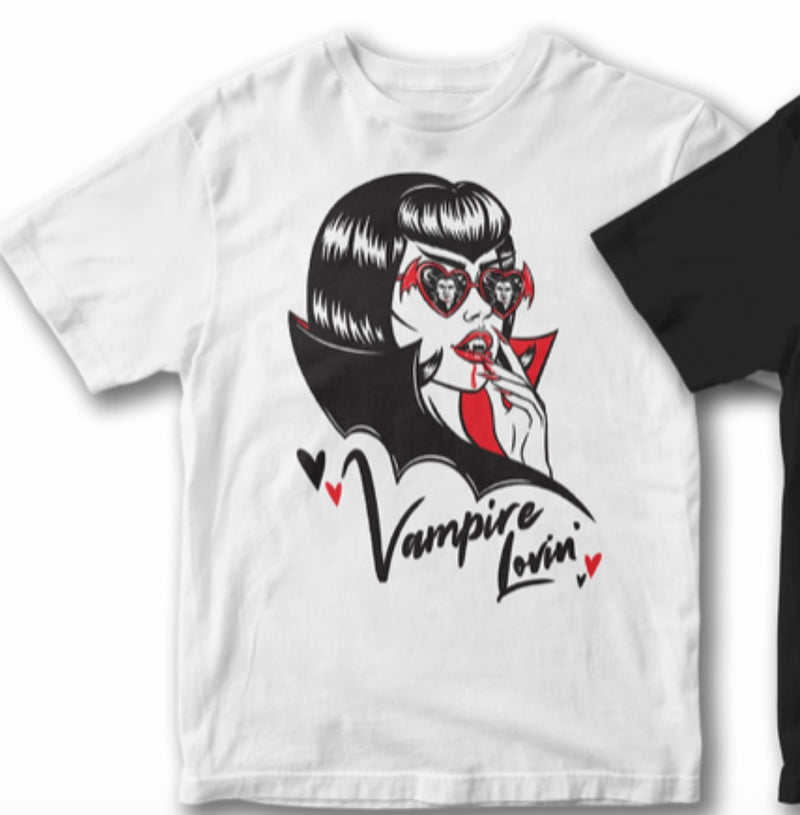 Vampire Lovin Tee